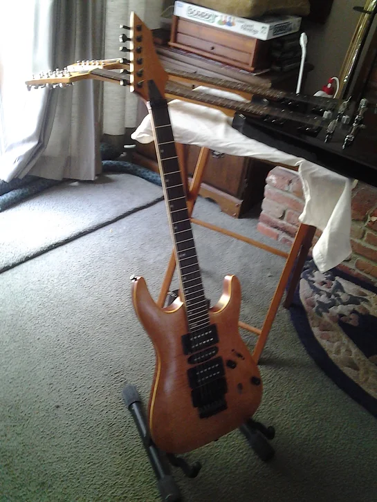 Guitar-Thin